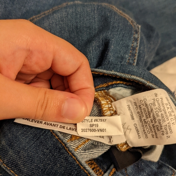 Madewell 9" High-Rise Skinny Crop Jeans in Delmar Wash 27 - Picture 7 of 8